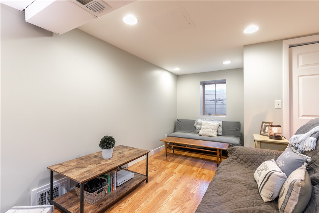 34 Dahlia Street Warwick, RI 02888 - Photo 25 of 39