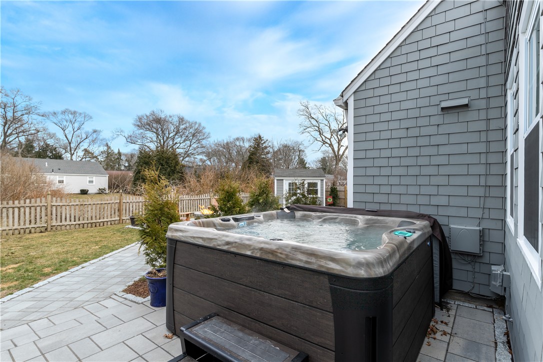 34 Dahlia Street Warwick, RI 02888 - Photo 35 of 39
