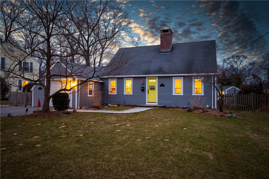 34 Dahlia Street Warwick, RI 02888 - Photo 37 of 39