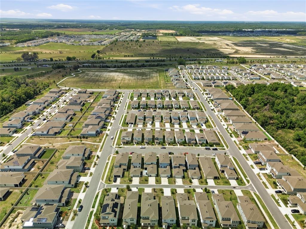 4071 Feather Tree Drive Apopka, FL 32712 - Photo 42 of 52 a view of a city with an ocean