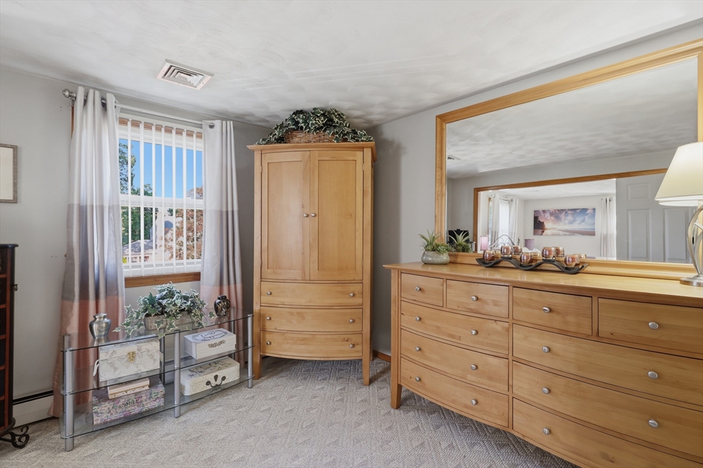 12 Edgewood Road Milford, MA 01757 - Photo 16 of 41