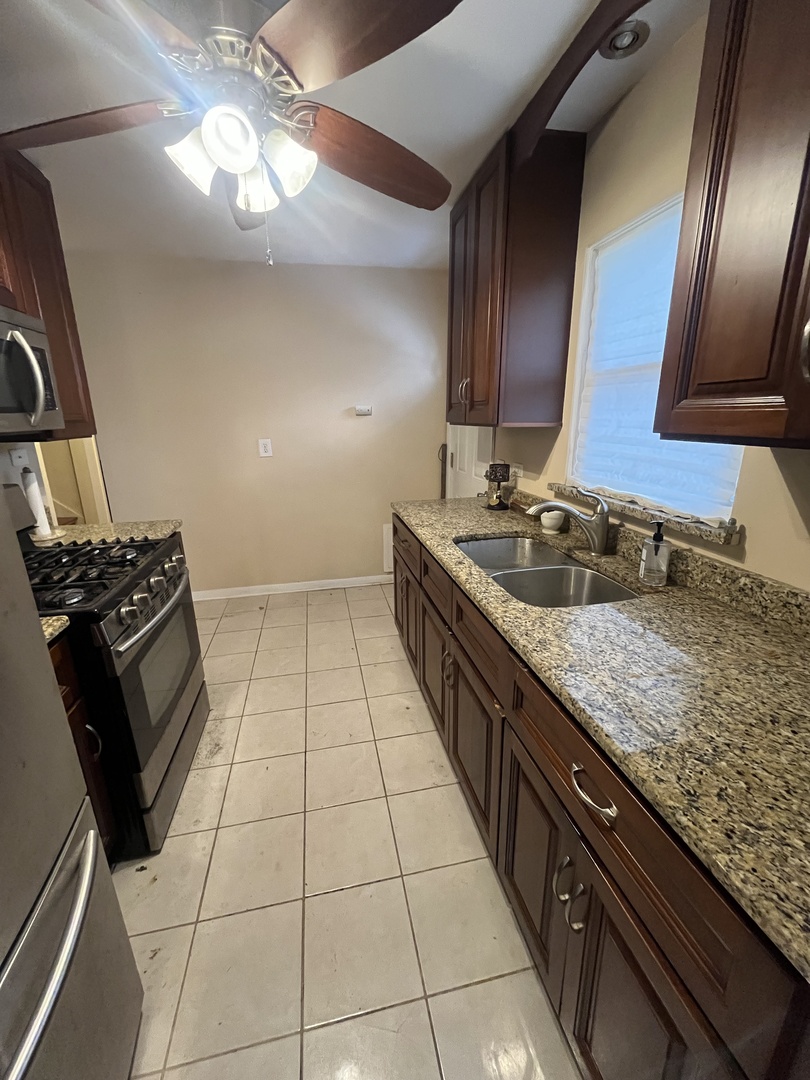 5728 West Pershing Road Cicero, IL 60804 - Photo 8 of 24