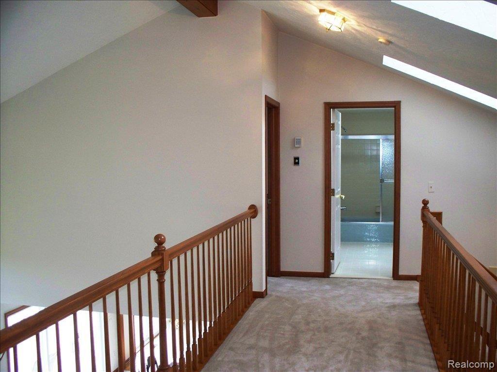 9159 Parshallville Road Fenton, MI 48430 - Photo 19 of 25 Upstairs