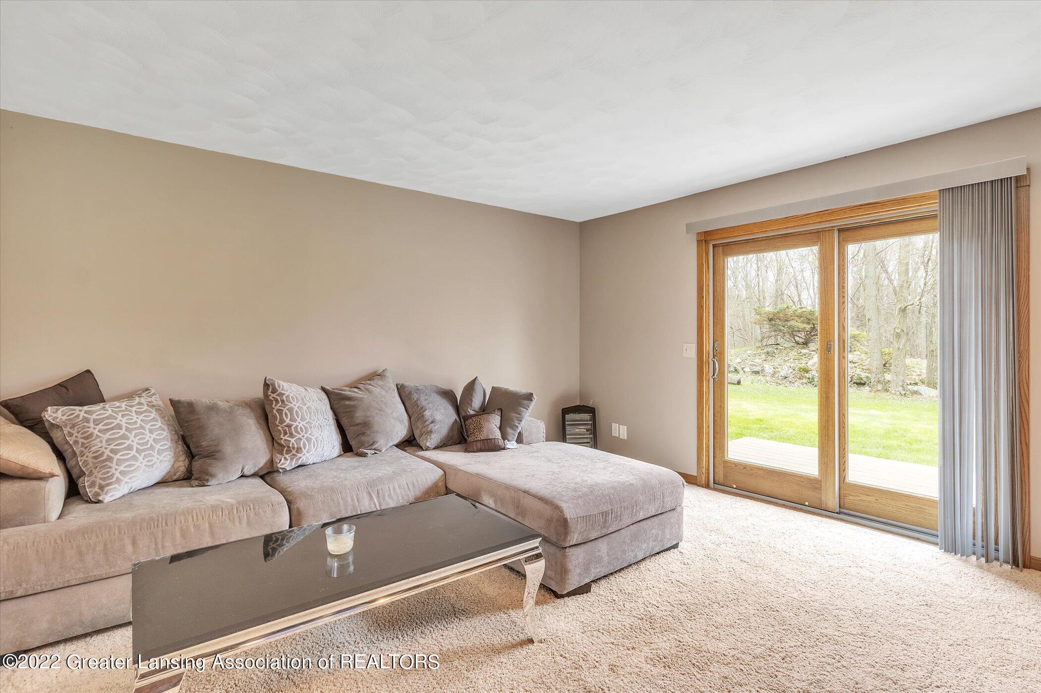800 East Frost Road Williamston, MI 48895 - Photo 17 of 65 15-800-E-Frost-WindowStill-Real-Estate-P