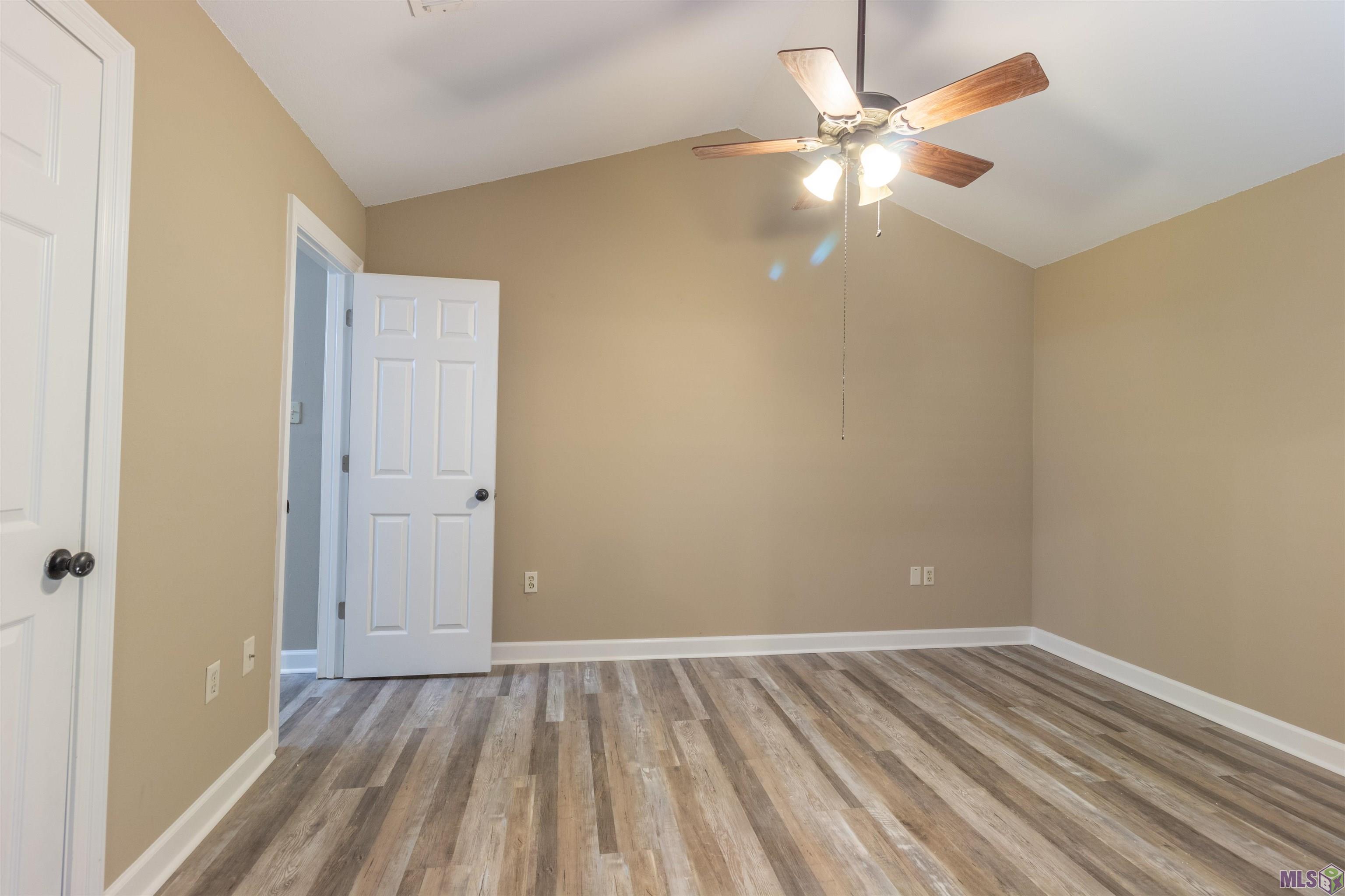 8049 Summa Avenue, Unit C Baton Rouge, LA 70809 - Photo 8 of 14