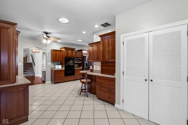 $425,000 | 3605 Saddle Drive, Columbus, IN 47203