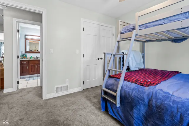 $425,000 | 3605 Saddle Drive, Columbus, IN 47203