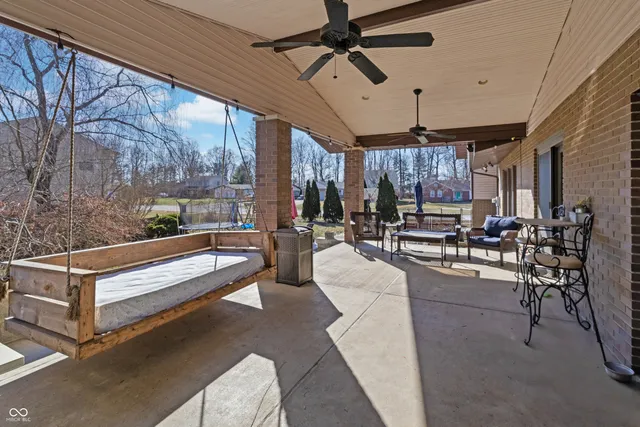 $425,000 | 3605 Saddle Drive, Columbus, IN 47203