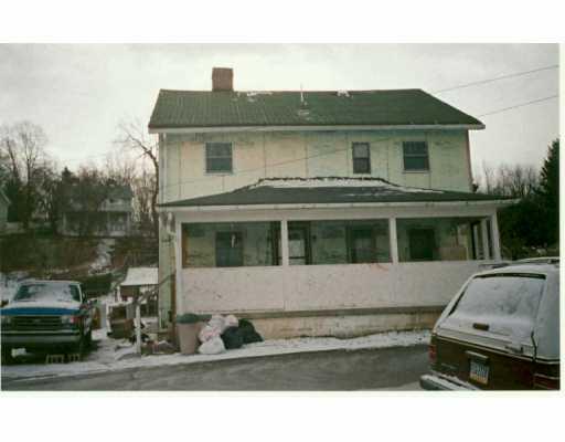 38 Luxor School Road Luxor, PA 15662 - Photo 1 of 1 Gallery Image 1