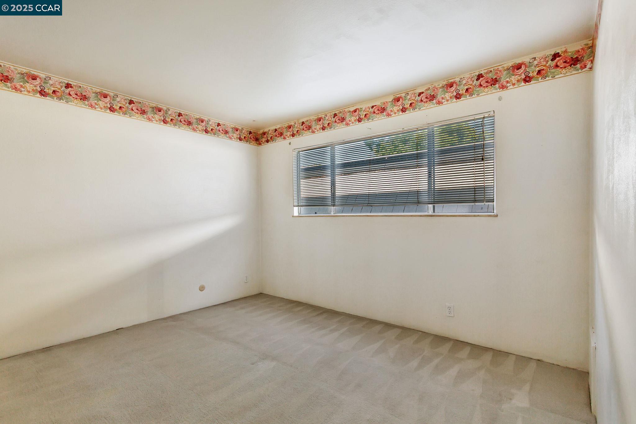 9085 Alcosta Boulevard, Unit 340 San Ramon, CA 94583 - Photo 13 of 25 a view of a garage