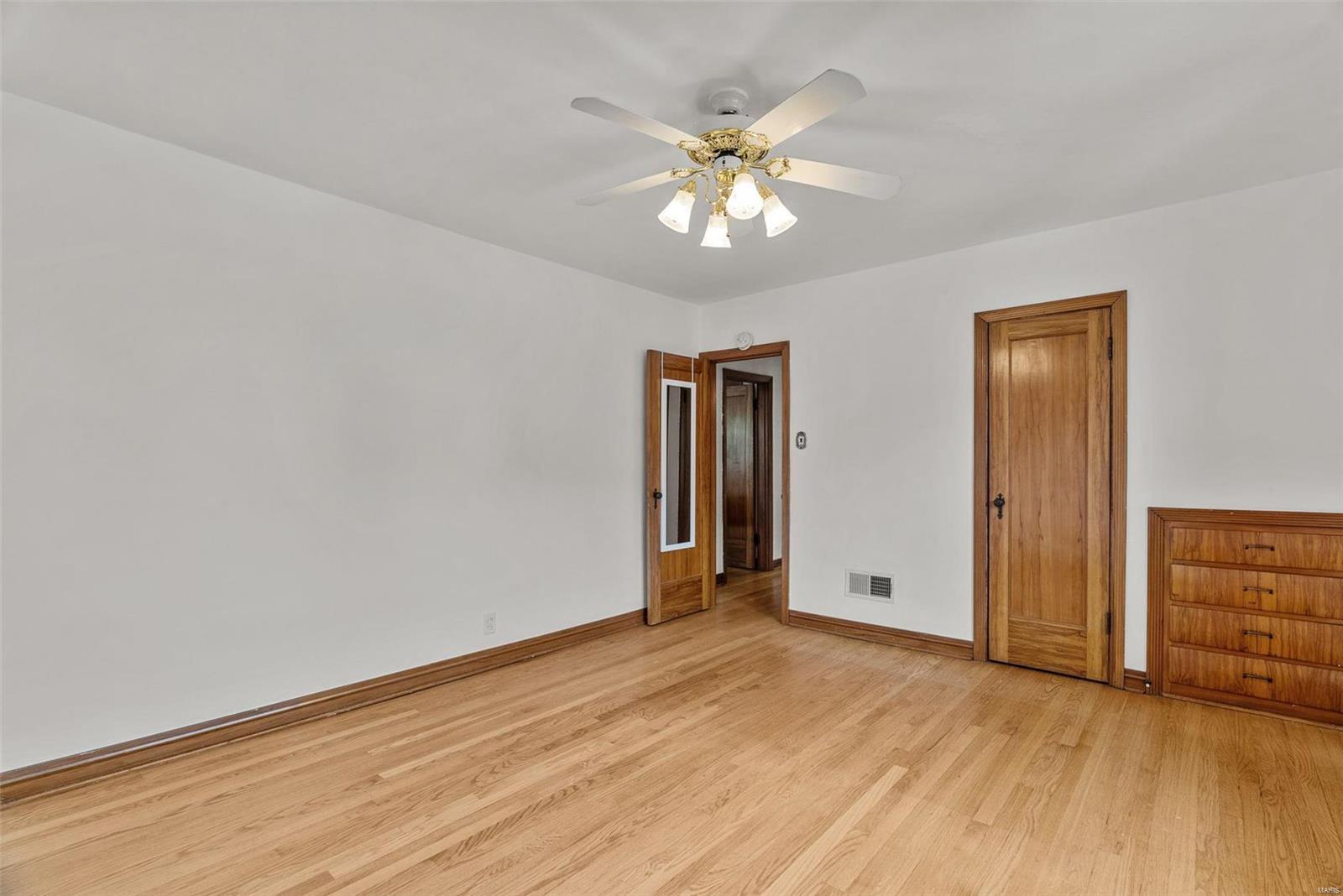 6467 Devonshire Avenue St. Louis, MO 63109 - Photo 34 of 49