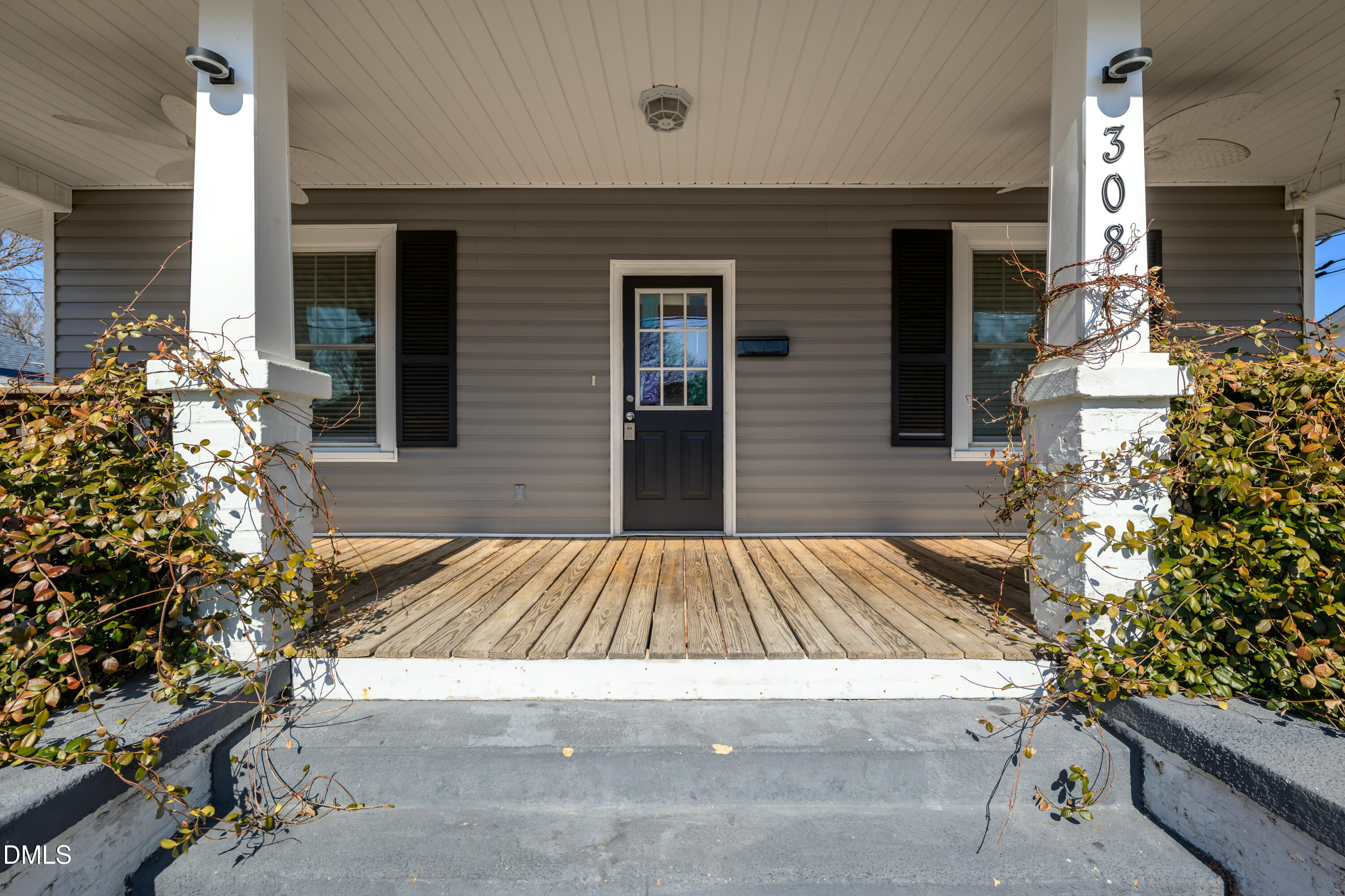 308 East E Street Erwin, NC 28339 - Photo 3 of 24 3 -308 east e street, exterior