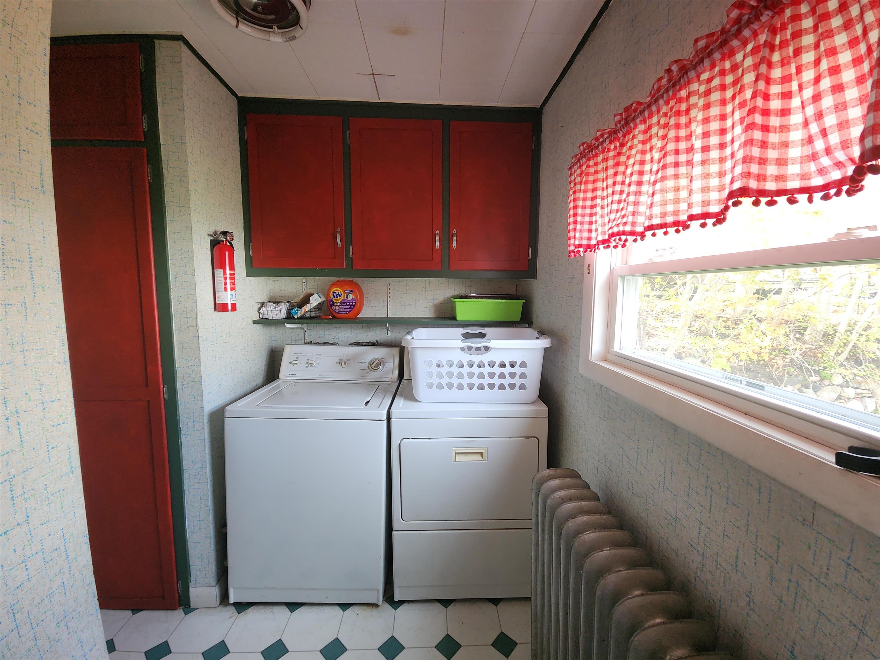 182 Madison Avenue Berlin, NH 03570 - Photo 12 of 22