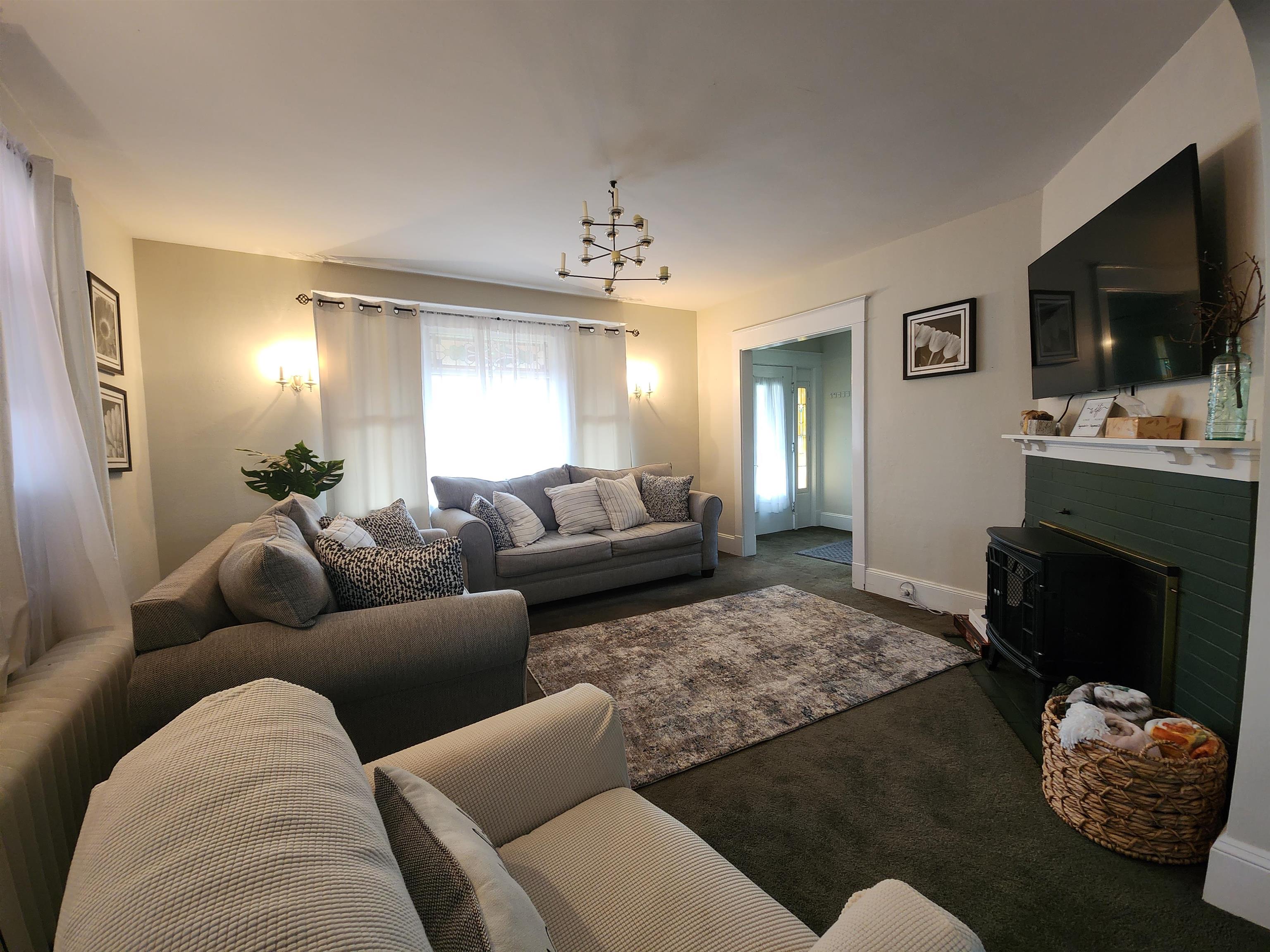 182 Madison Avenue Berlin, NH 03570 - Photo 5 of 22