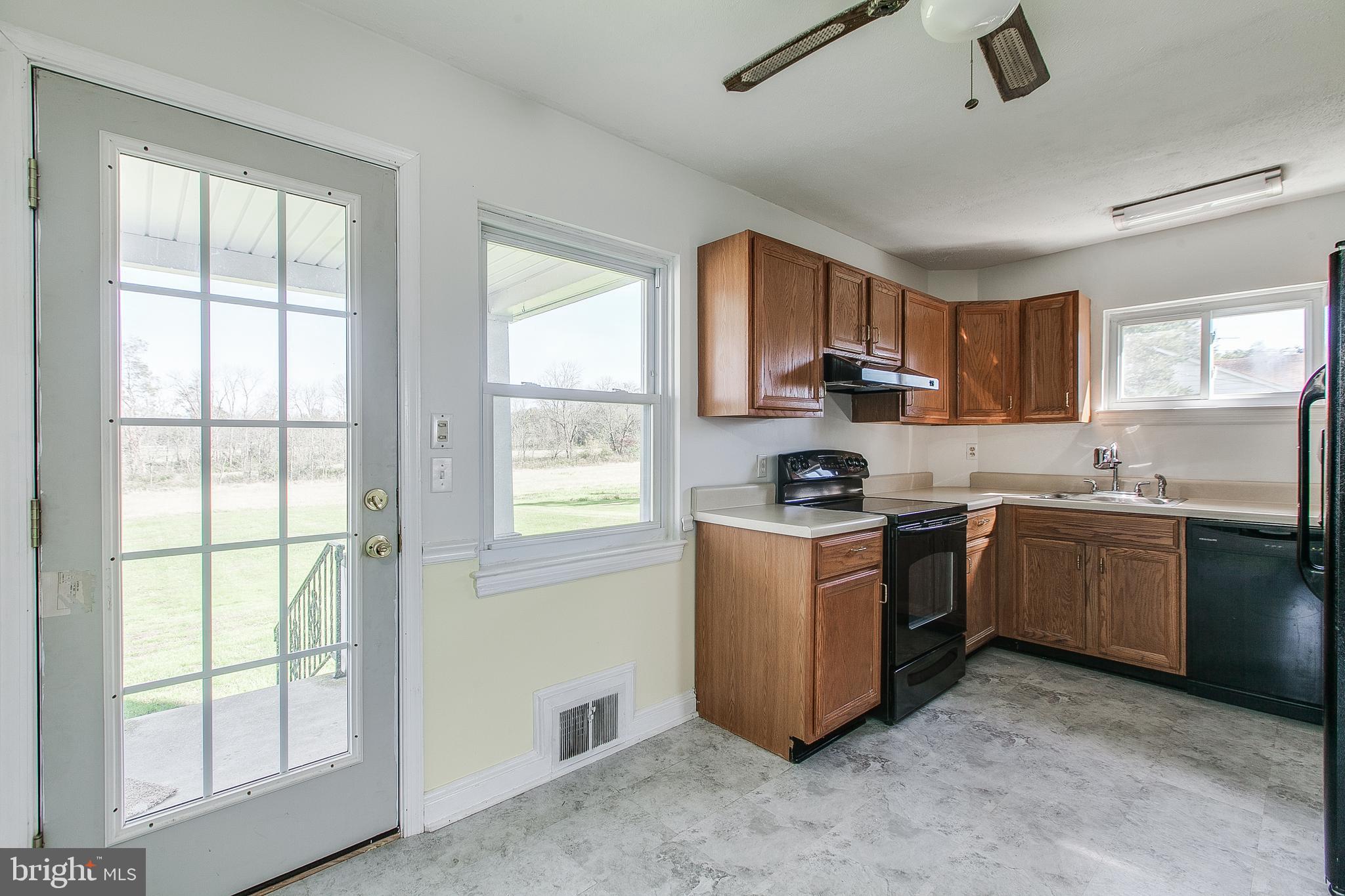3530 Old Taneytown Road Taneytown, MD 21787 - Photo 16 of 33 Gallery Image 16