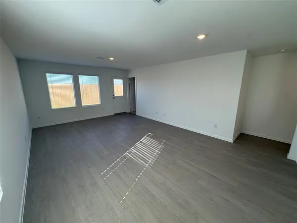 $1,905 | 1633 Limpkin Drive, Fort Worth, TX 76140