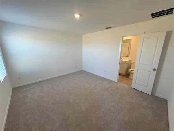 $1,905 | 1633 Limpkin Drive, Fort Worth, TX 76140