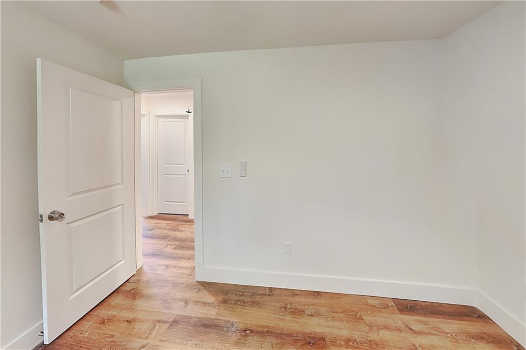 360 Simpson Terrace Northwest Atlanta, GA 30314 - Photo 13 of 20