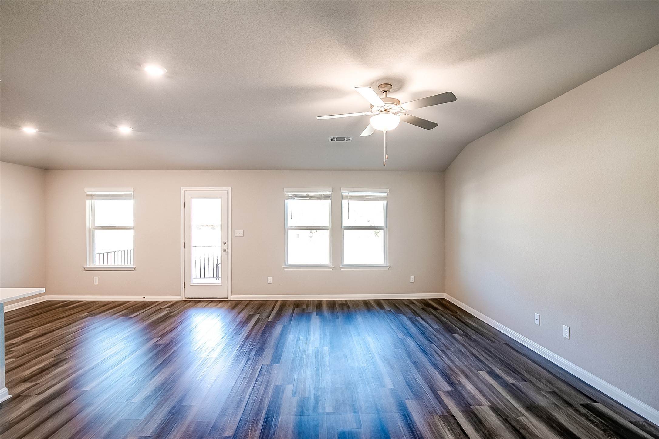 1601 Longhorn Ranch Drive Leander, TX 78641 - Photo 6 of 27