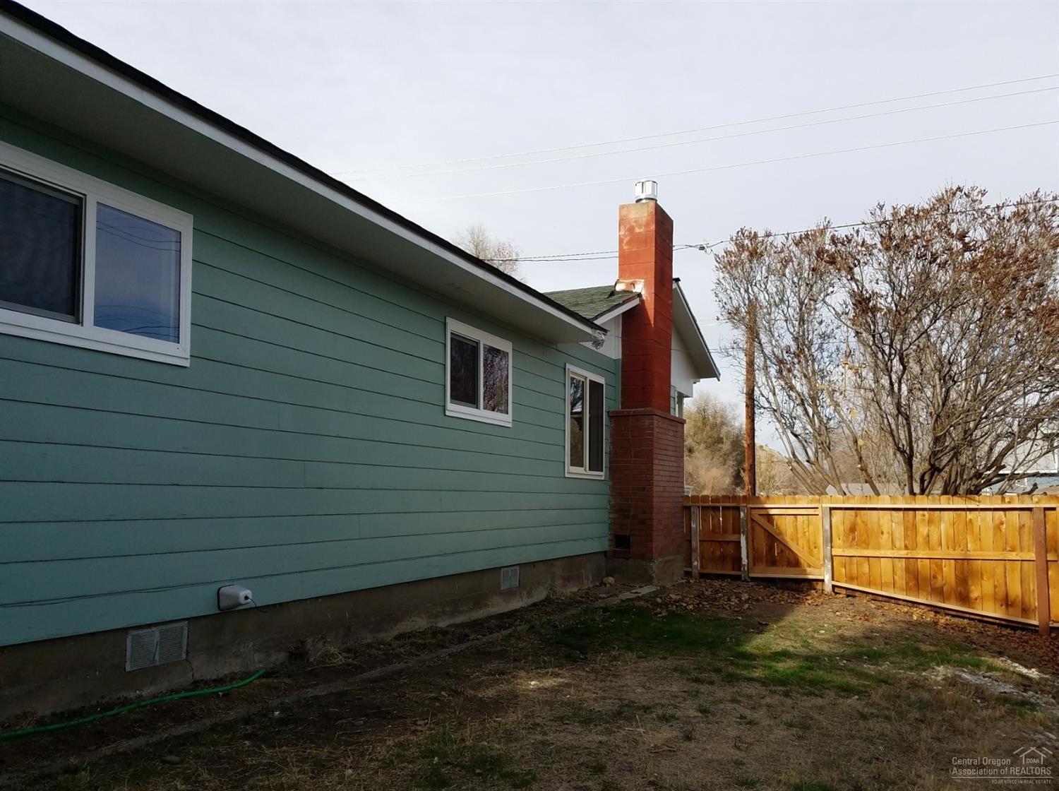 1270 Southwest Crestview Road Prineville, OR 97754 - Photo 19 of 21 Additional Photo