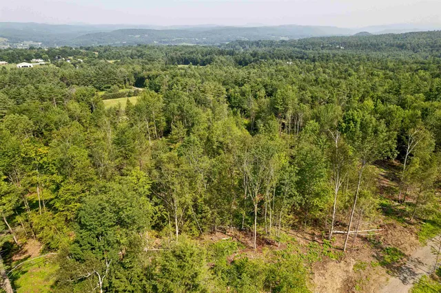 $93,800 | 0 Court Street, Unit 1, Haverhill, NH 03765