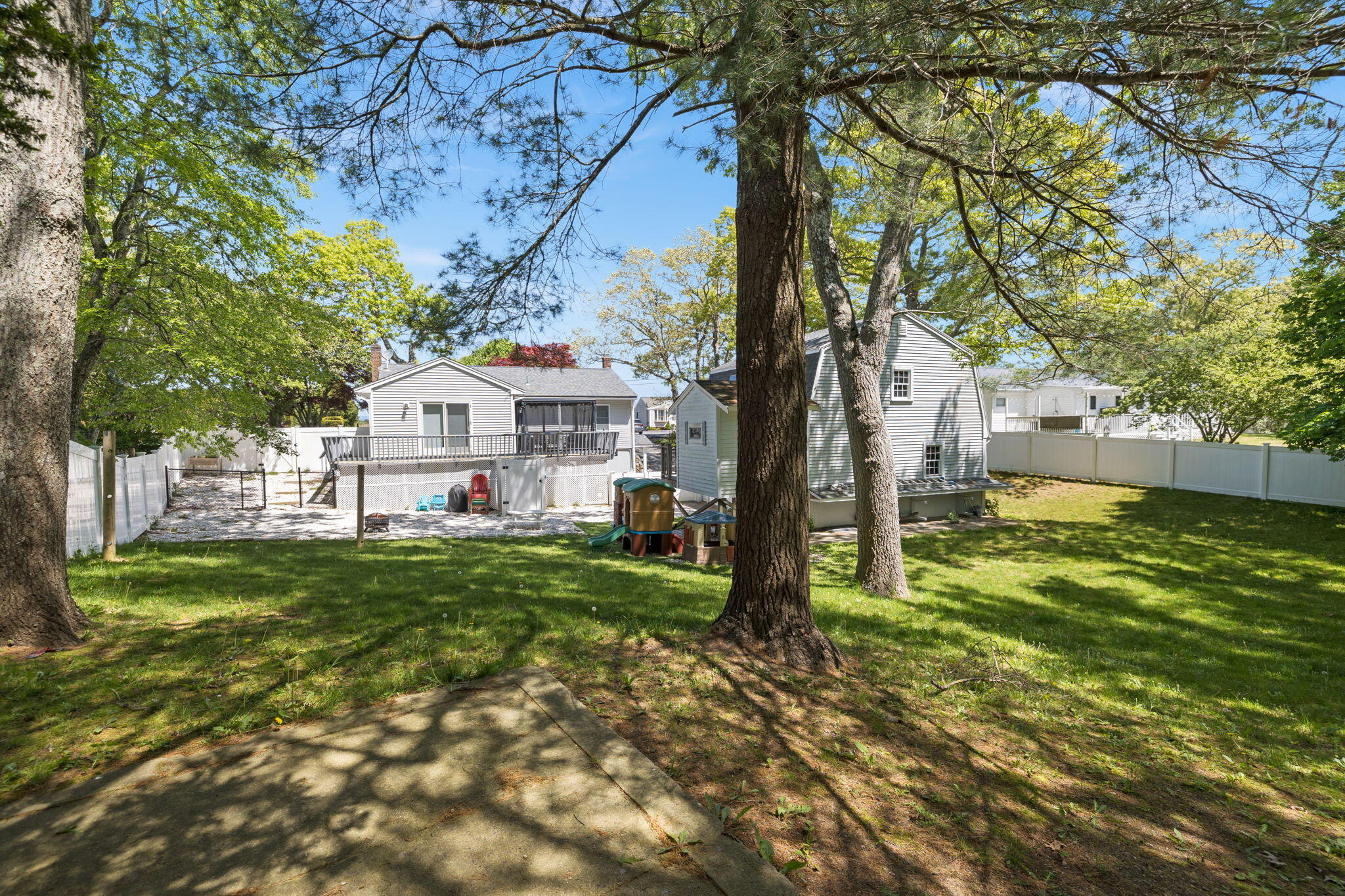 120 Puritan Road Buzzards Bay, MA 02532 - Photo 24 of 28 a front view of a house with garden