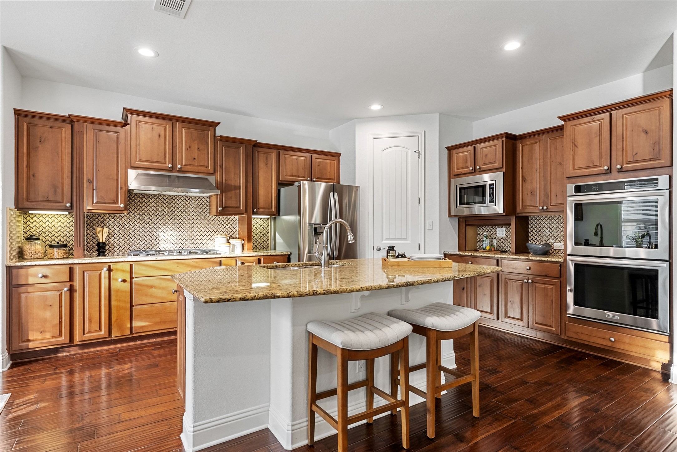 302 Duffy Lane Lakeway, TX 78738 - Photo 32 of 40