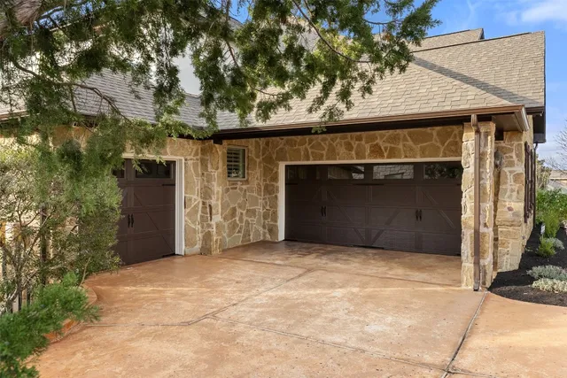 $1,250,000 | 302 Duffy Lane, Lakeway, TX 78738