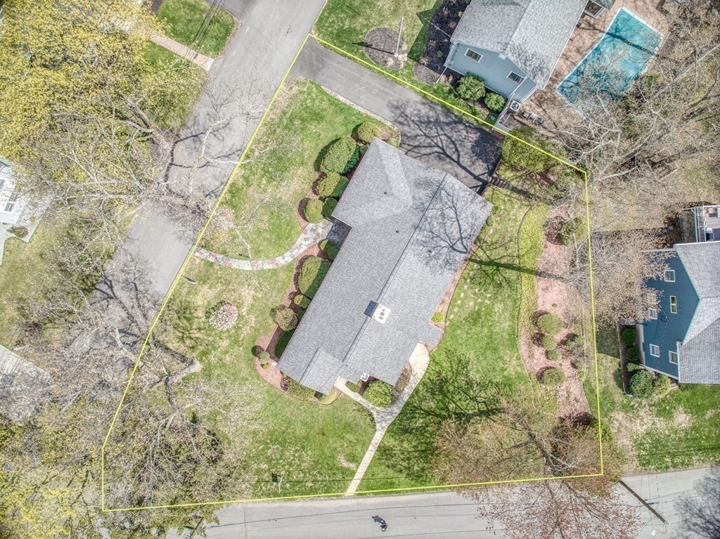 18 Apache Trail Arlington, MA 02474 - Photo 28 of 30 a aerial view of a yard
