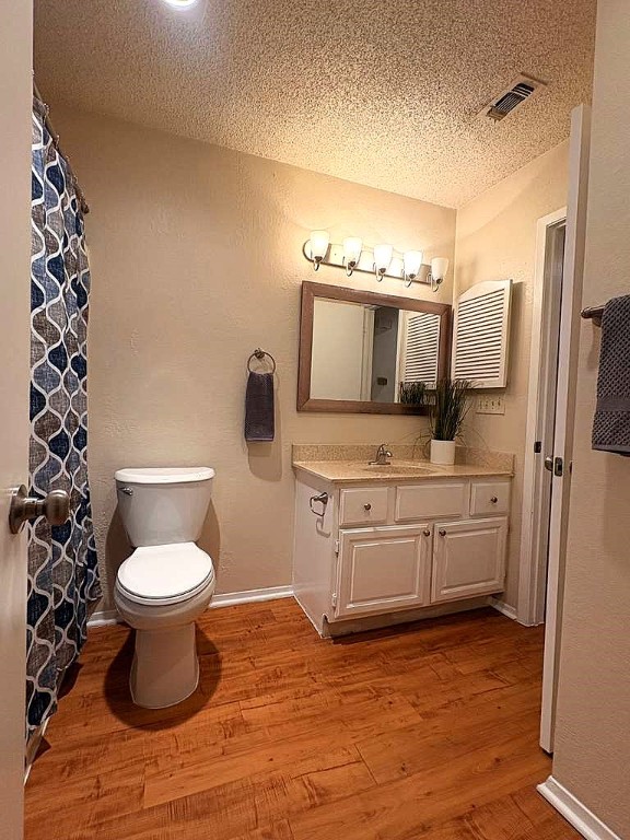 503 Algerita Drive, Unit B Georgetown, TX 78628 - Photo 20 of 30 a bathroom with a sink toilet and shower