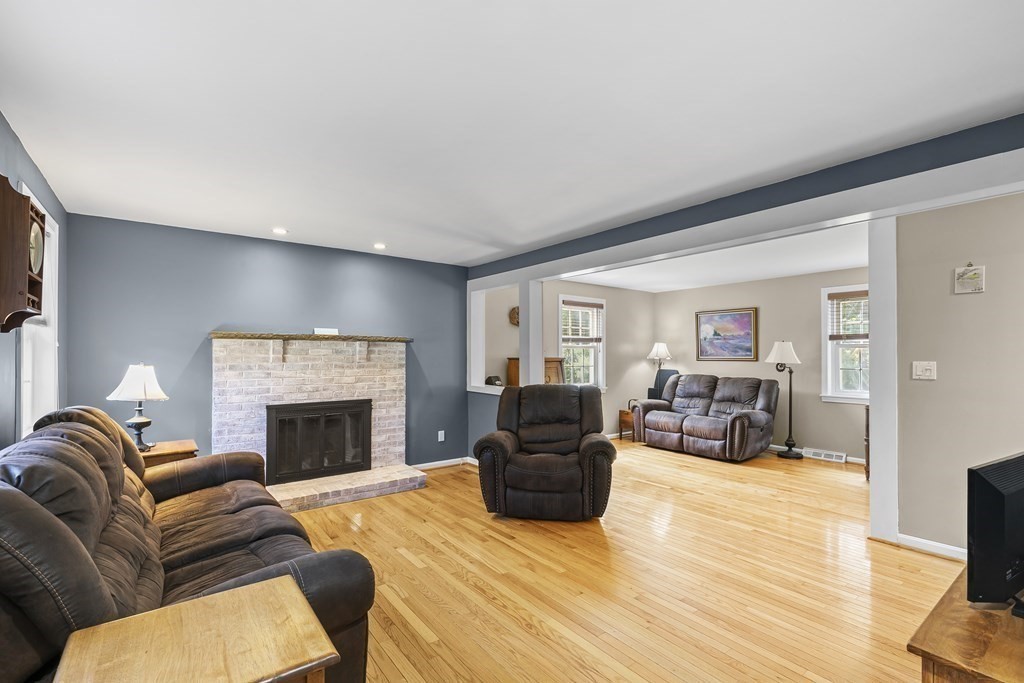 12 Partridge Lane Mansfield, MA 02048 - Photo 12 of 42