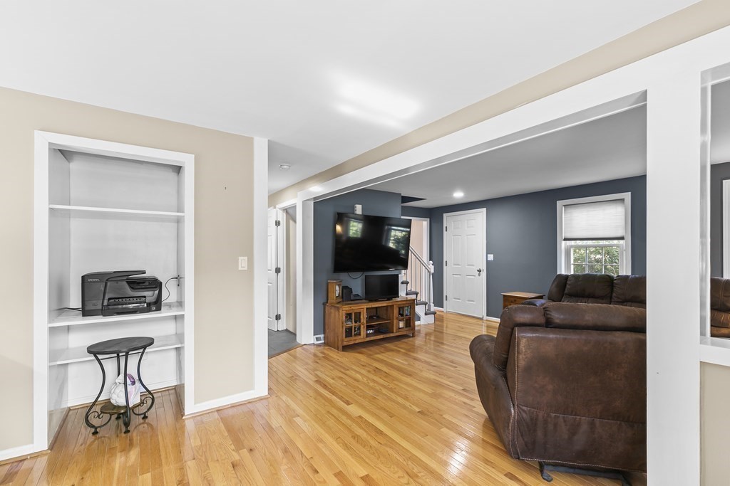 12 Partridge Lane Mansfield, MA 02048 - Photo 16 of 42