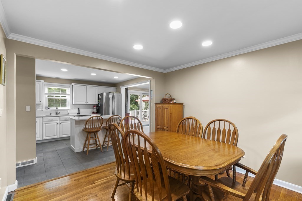 12 Partridge Lane Mansfield, MA 02048 - Photo 20 of 42