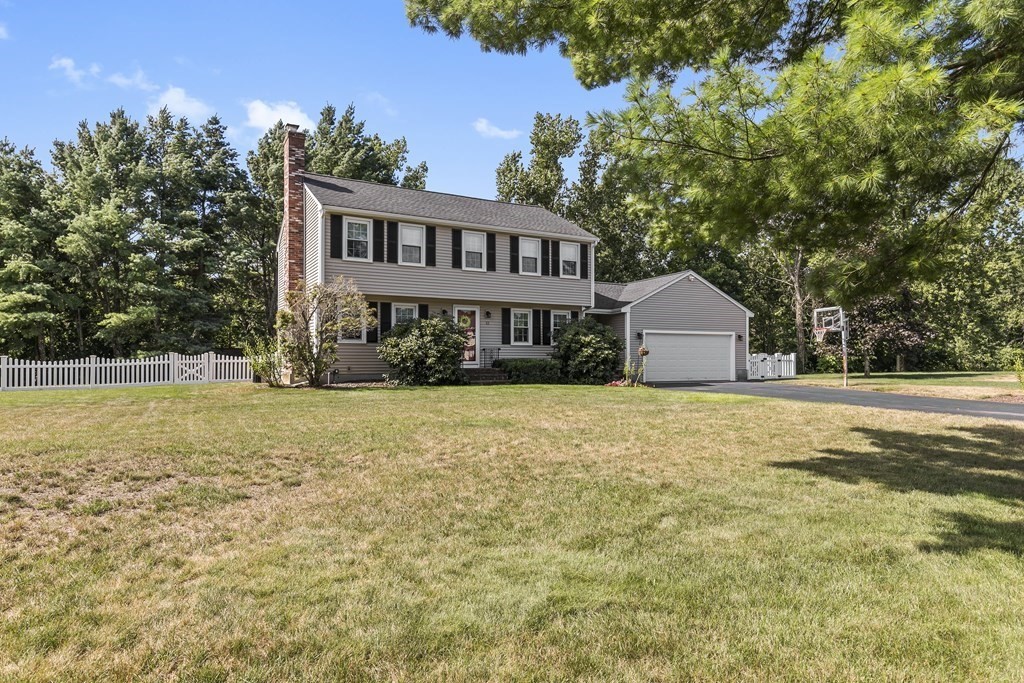 12 Partridge Lane Mansfield, MA 02048 - Photo 2 of 42