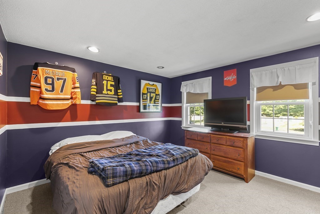 12 Partridge Lane Mansfield, MA 02048 - Photo 38 of 42