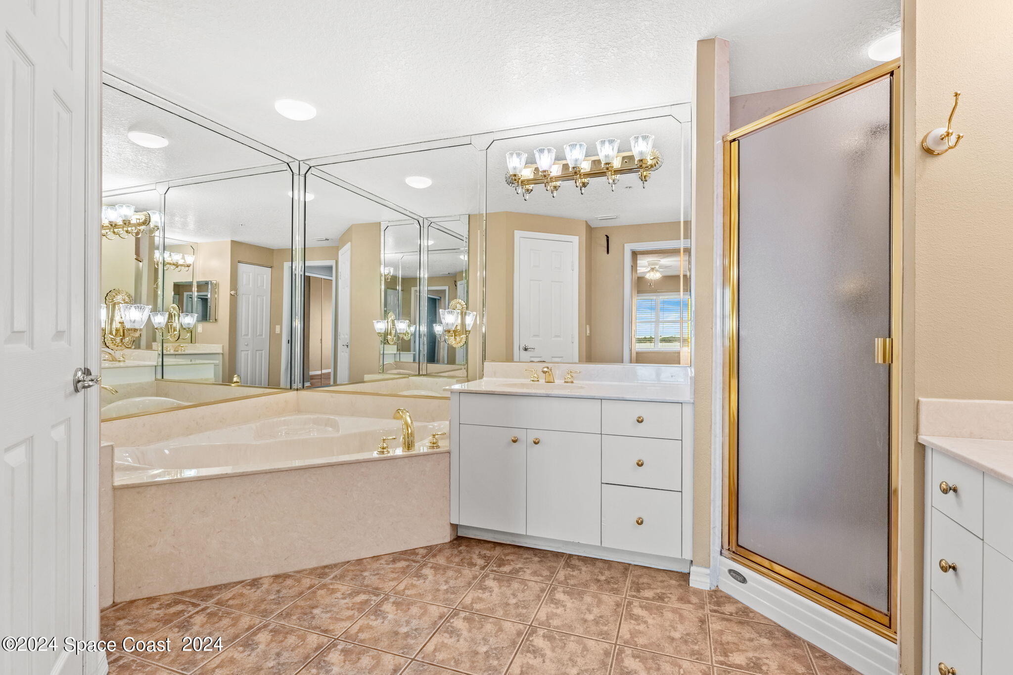 102 Riverside Drive, Unit 405 Cocoa, FL 32922 - Photo 36 of 99 Primary Bathroom Views