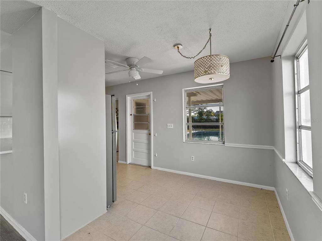 920 Myrtle Avenue Venice, FL 34285 - Photo 16 of 25