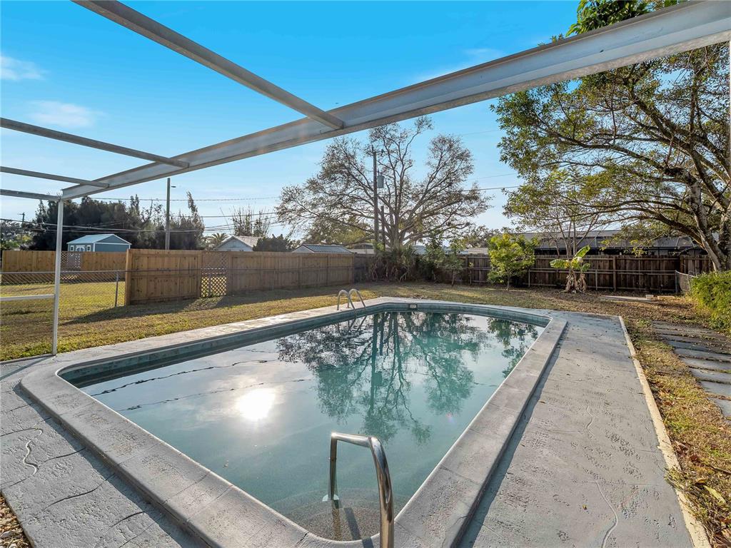 920 Myrtle Avenue Venice, FL 34285 - Photo 23 of 25