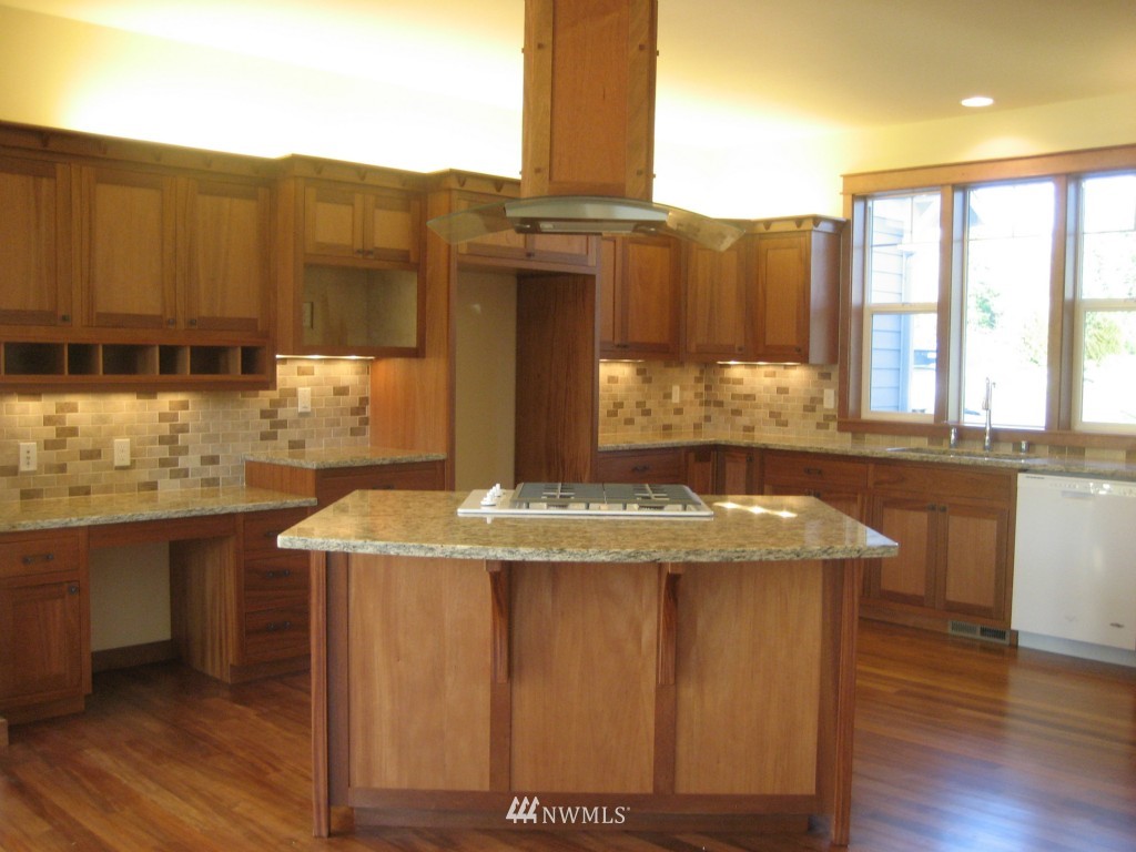 7010 Samish Heights Road Bow, WA 98232 - Photo 12 of 22 Gallery Image 12