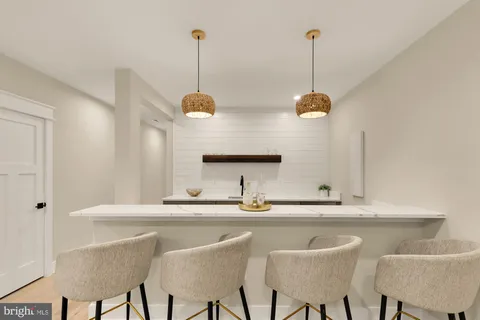 $2,350,000 | 923 17th Street South, Arlington, VA 22202