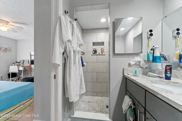 $2,500 | 1000 South Miramar Avenue, Unit A, Indialantic, FL 32903