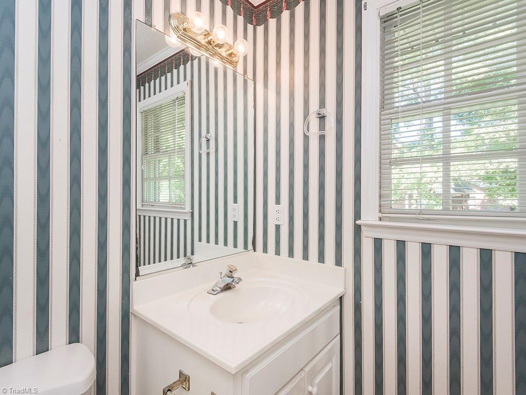 910 Trollinger Road Graham, NC 27253 - Photo 21 of 28 Master Bathroom