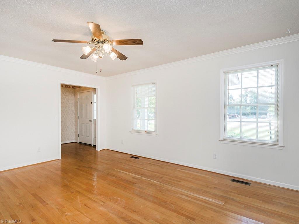 910 Trollinger Road Graham, NC 27253 - Photo 7 of 28 Gallery Image 7