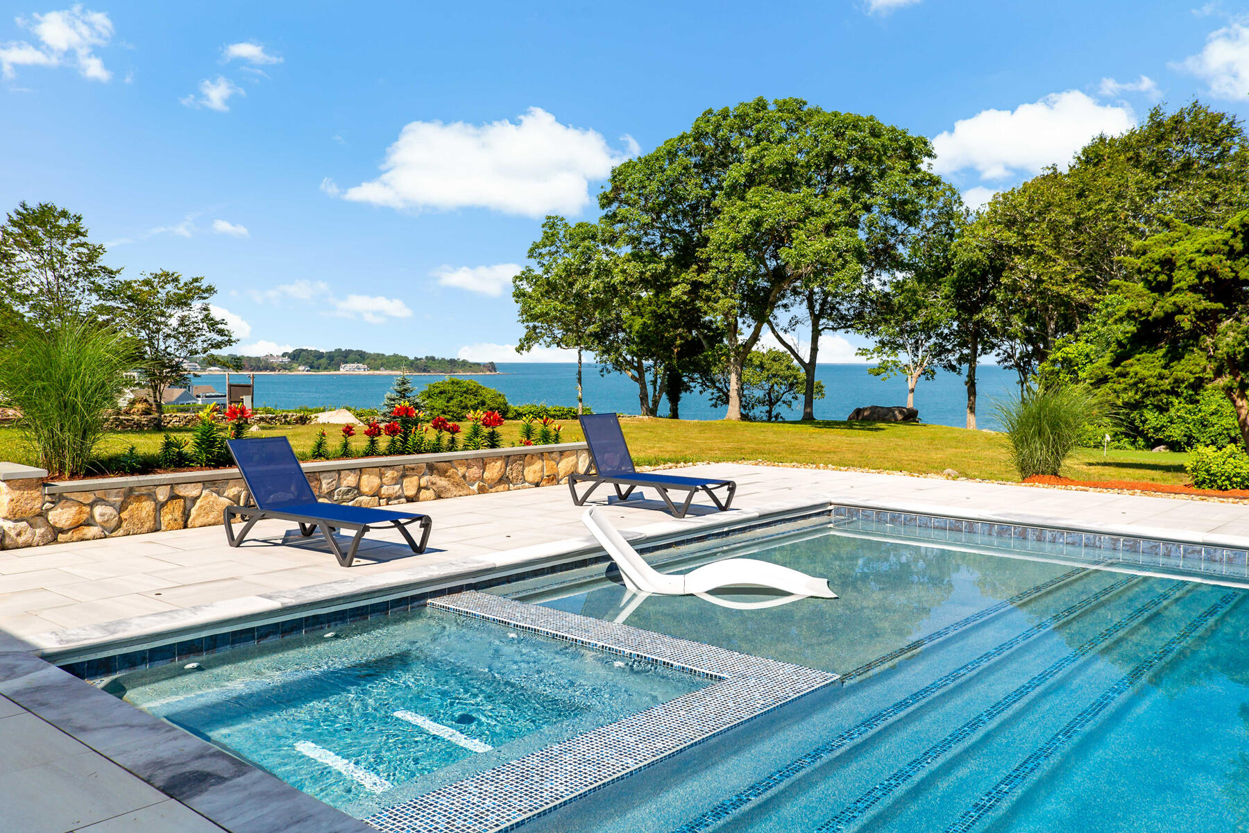 122 Gansett Road Woods Hole, MA 02543 - Photo 41 of 48 068_122Gansett_062726