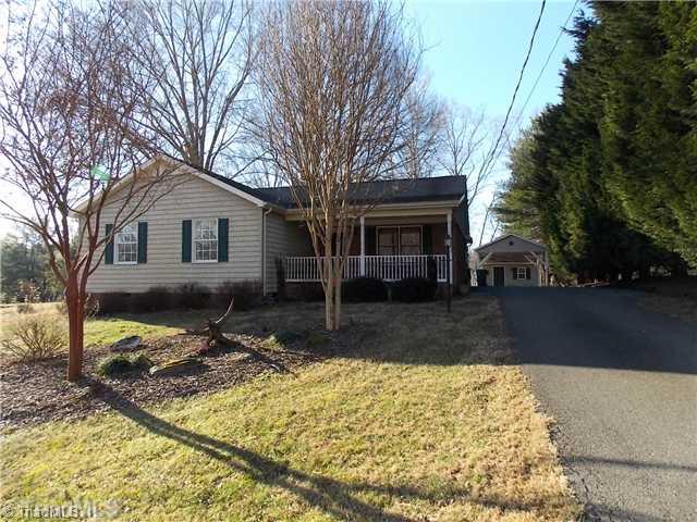 256 Ridgeview Drive Mount Airy, NC 27030 - Photo 1 of 16 Exterior Front.