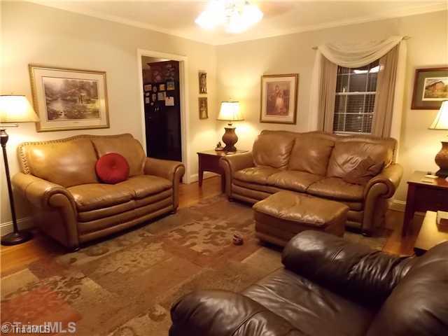 256 Ridgeview Drive Mount Airy, NC 27030 - Photo 5 of 16 Living Room.