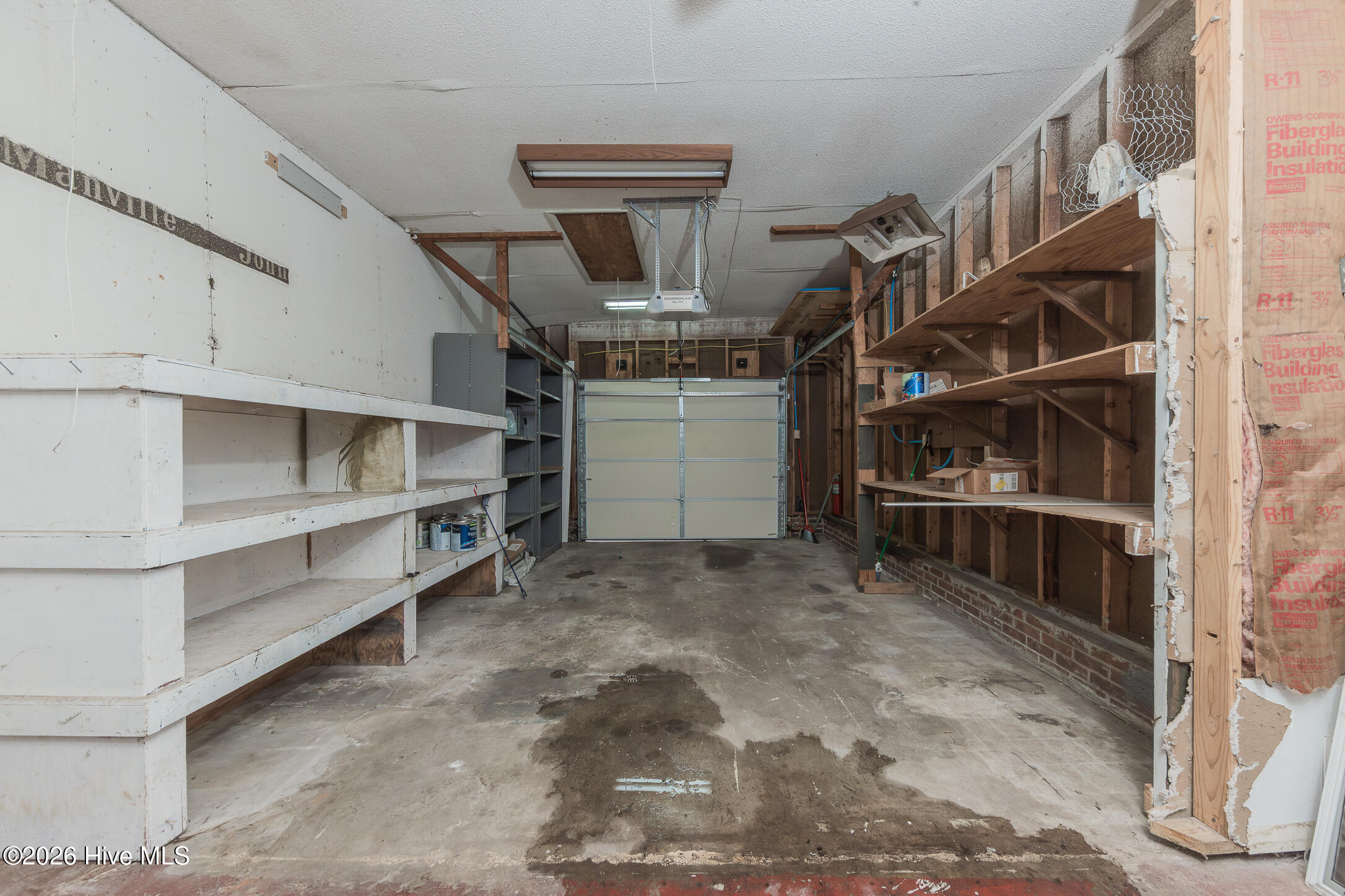 222 Forest View Drive Havelock, NC 28532 - Photo 28 of 31 44GARAGE