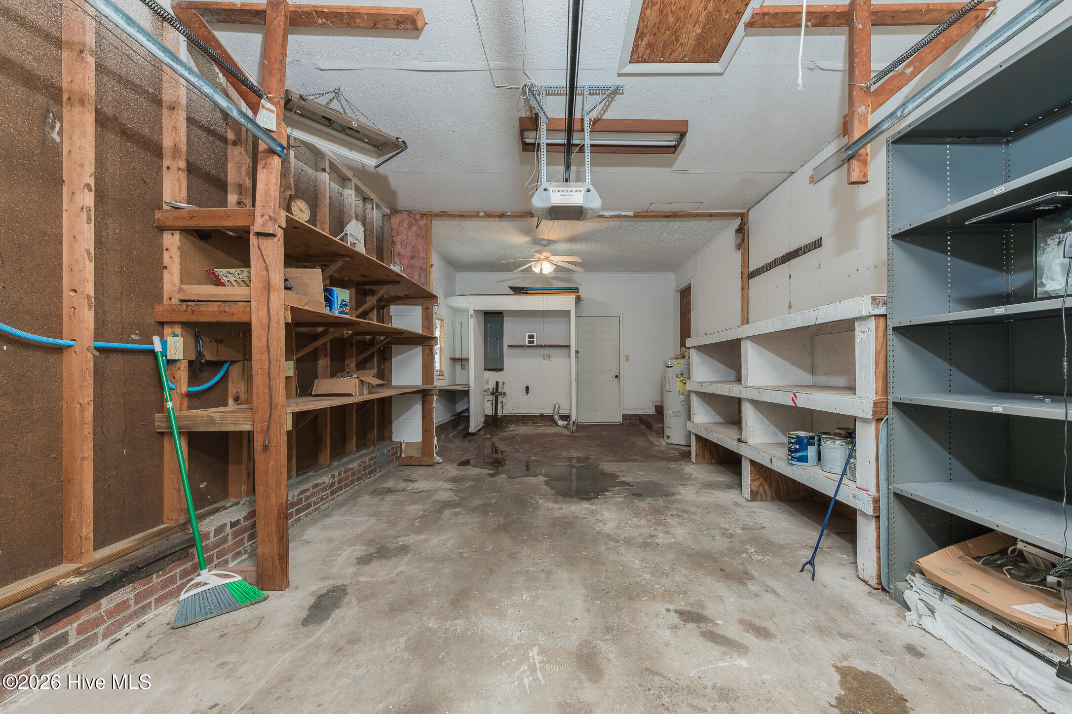 222 Forest View Drive Havelock, NC 28532 - Photo 29 of 31 45GARAGE