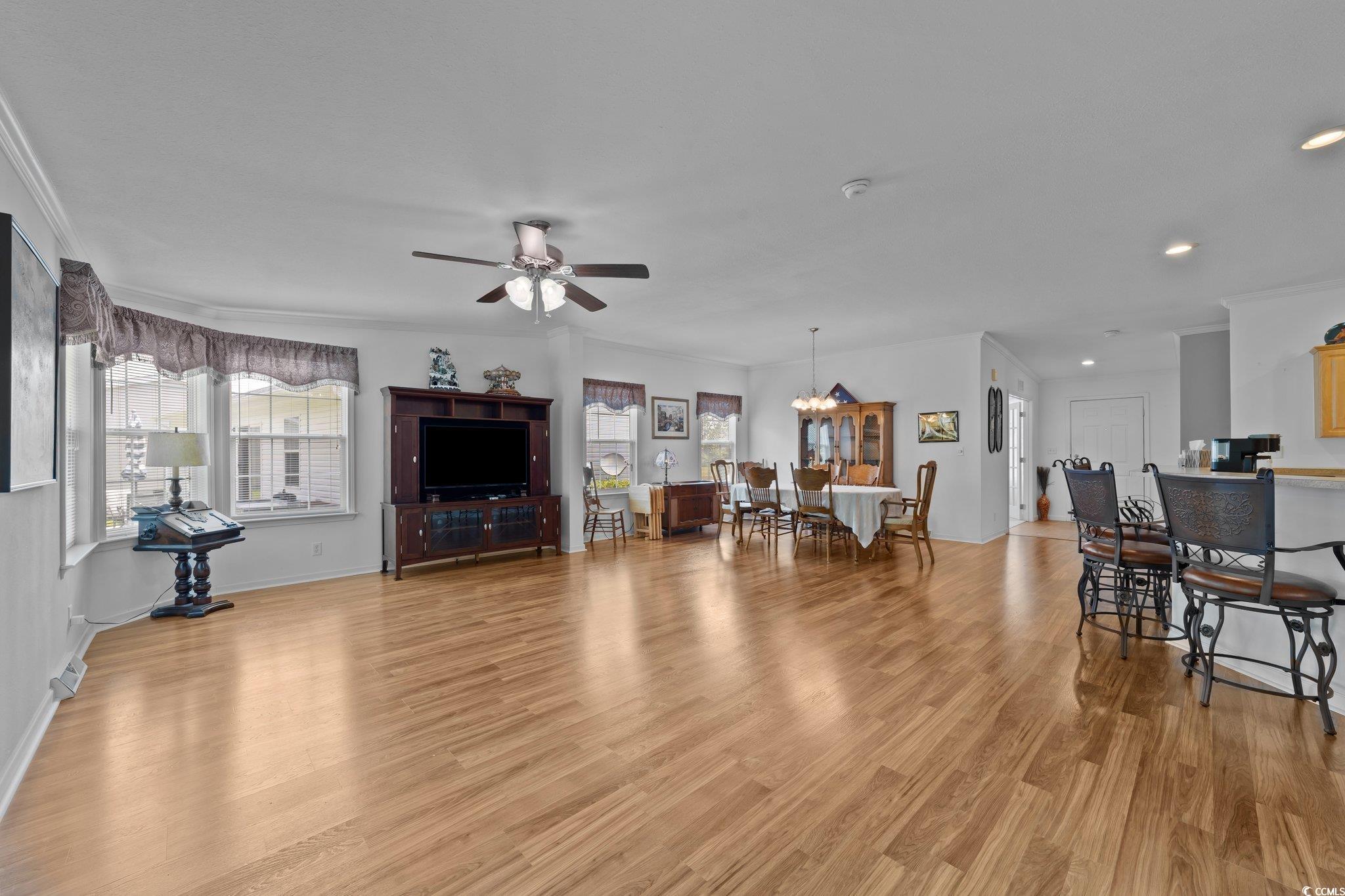 353 Walden Lake Road Conway, SC 29526 - Photo 5 of 40 Gallery Image 5