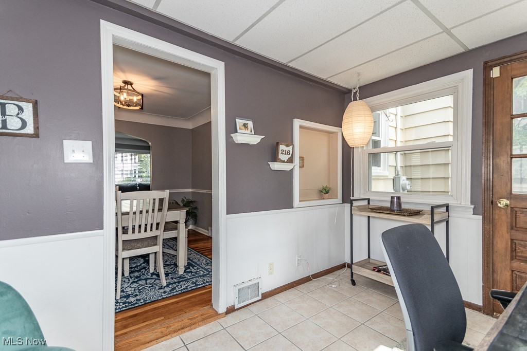 4896 Westbourne Road Cleveland, OH 44124 - Photo 19 of 39 Gallery Image 19